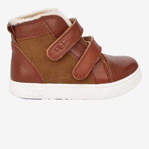 Ugg Rennon Size 11 Sneaker